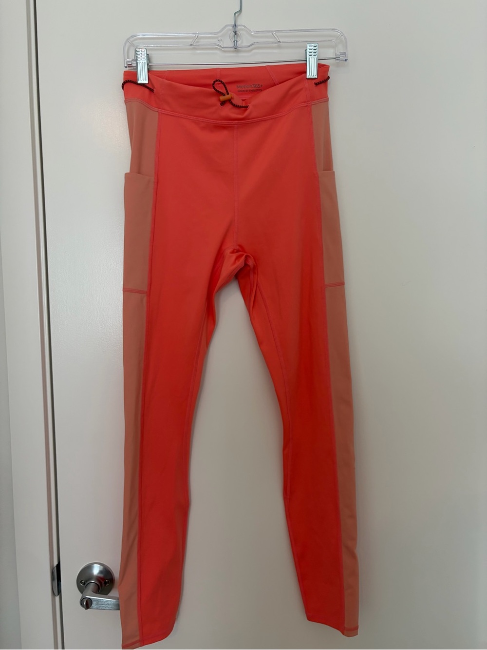 Motion 365 Orange Active Leggings with Side Pockets